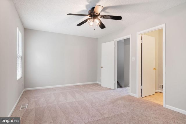 809 KNOLLWOOD CT, Stafford, VA 22554