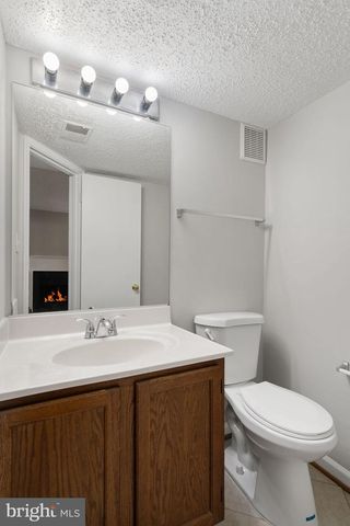 809 KNOLLWOOD CT, Stafford, VA 22554