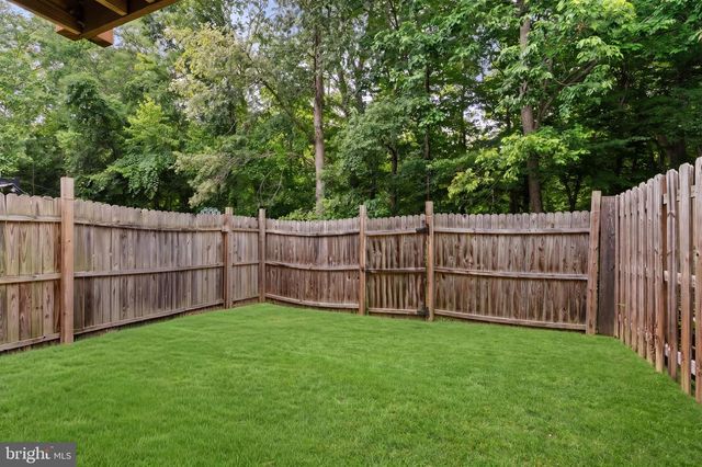 809 KNOLLWOOD CT, Stafford, VA 22554