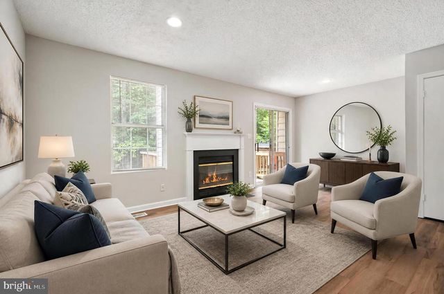 809 KNOLLWOOD CT, Stafford, VA 22554