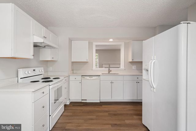 809 KNOLLWOOD CT, Stafford, VA 22554