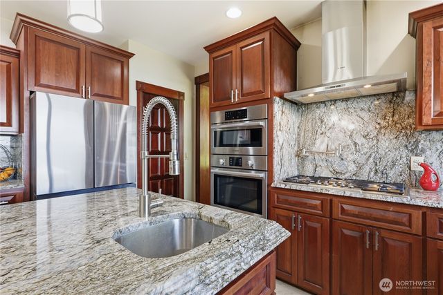 1411 Thorndyke Road, Port Ludlow, WA 98365