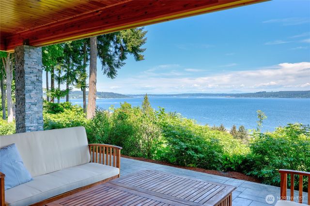 1411 Thorndyke Road, Port Ludlow, WA 98365