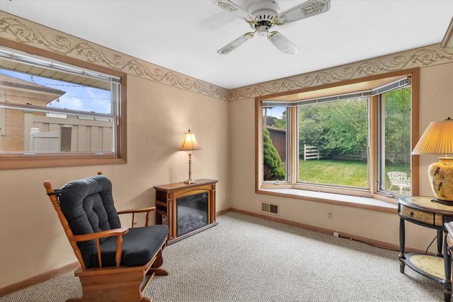 935 Virginia STREET, Racine, WI 53405