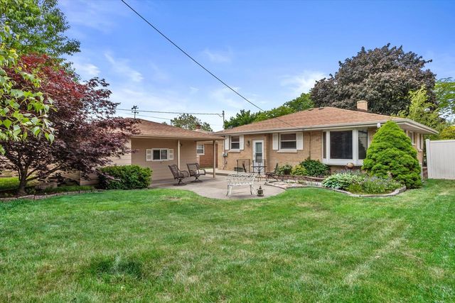 935 Virginia STREET, Racine, WI 53405