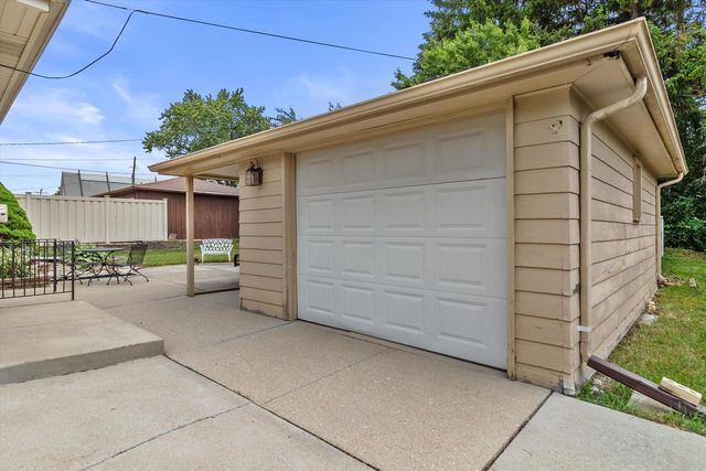 935 Virginia STREET, Racine, WI 53405