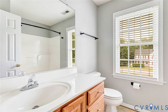 9370 Deerlake Dr, New Kent, VA 23124