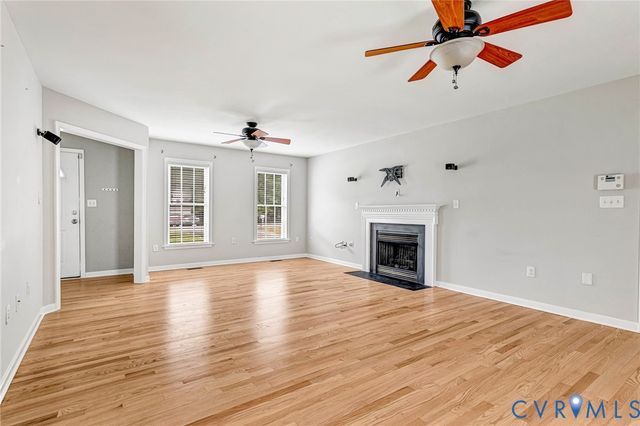 9370 Deerlake Dr, New Kent, VA 23124