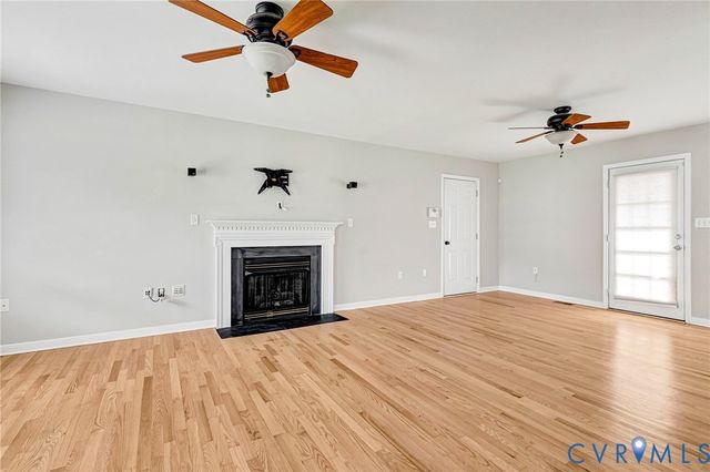 9370 Deerlake Dr, New Kent, VA 23124