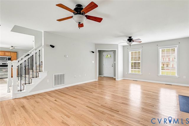 9370 Deerlake Dr, New Kent, VA 23124