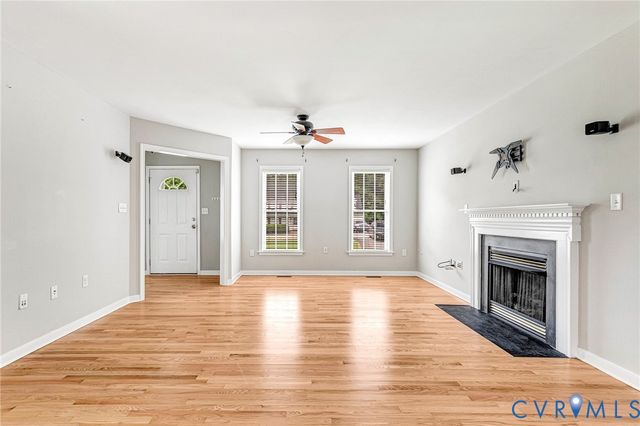 9370 Deerlake Dr, New Kent, VA 23124