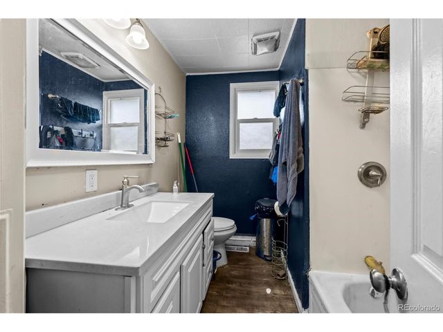 5997 Magnolia St, Commerce City, CO 80022
