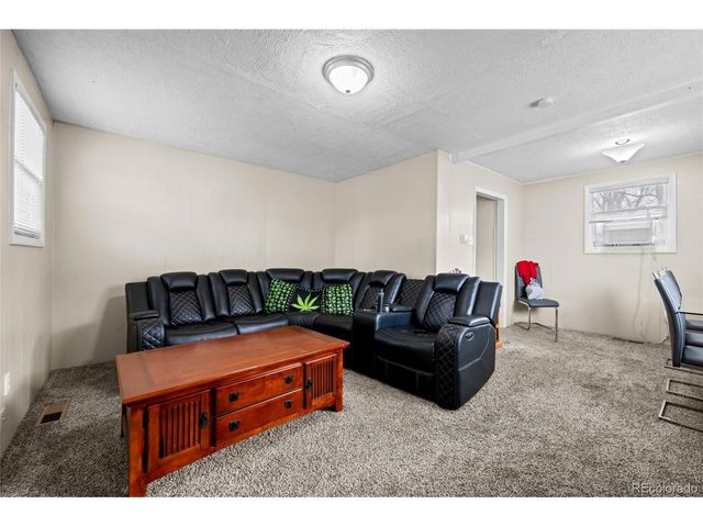 5997 Magnolia St, Commerce City, CO 80022
