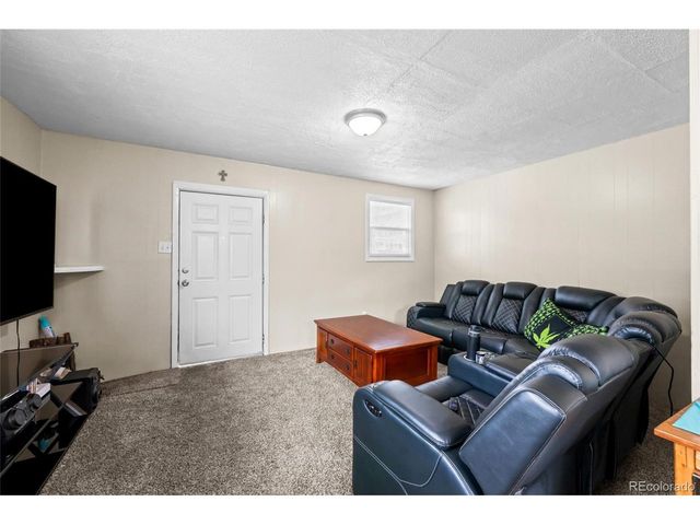 5997 Magnolia St, Commerce City, CO 80022