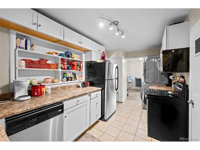 5997 Magnolia St, Commerce City, CO 80022