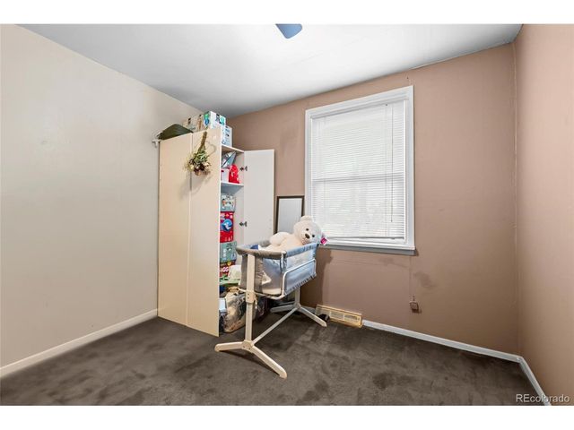 5997 Magnolia St, Commerce City, CO 80022