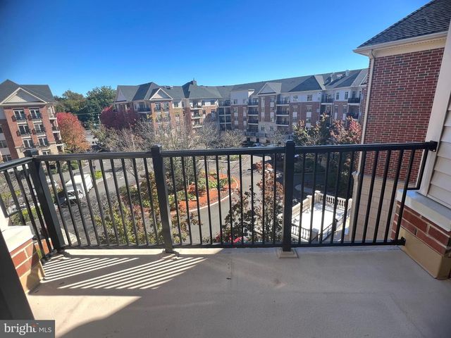 527 CARSON TER, Huntingdon Valley, PA 19006