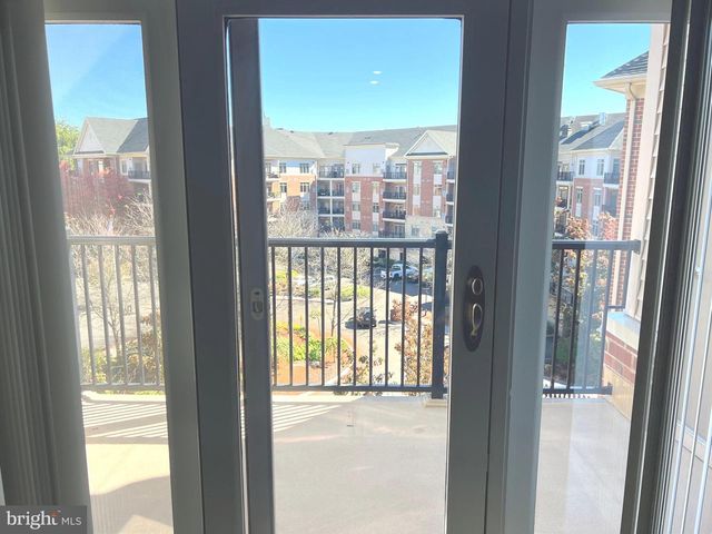 527 CARSON TER, Huntingdon Valley, PA 19006