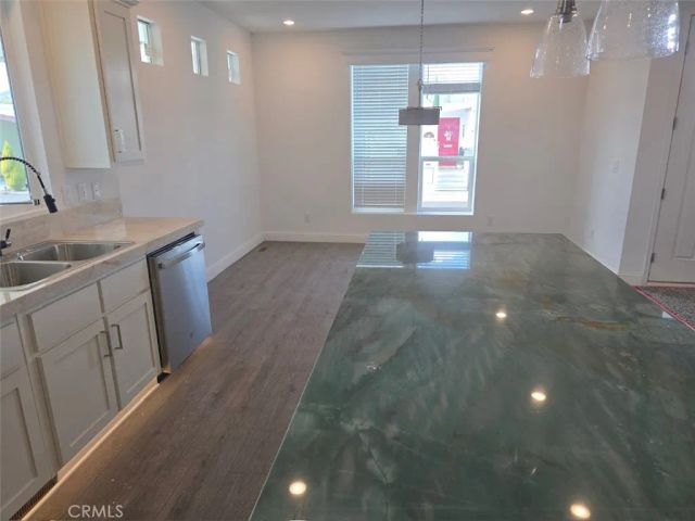8901 Eton 54, Northridge, CA 91304