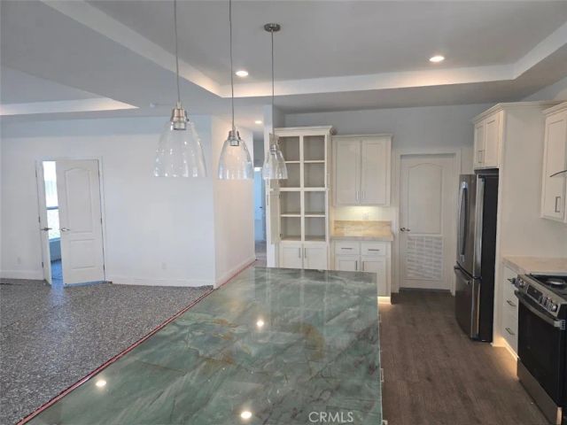 8901 Eton 54, Northridge, CA 91304