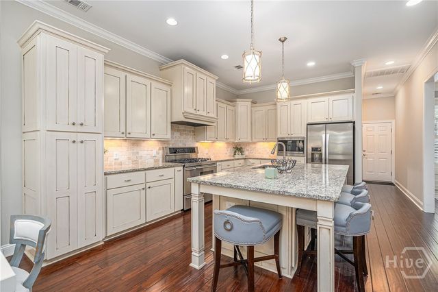 5 Skipjack Lane, Savannah, GA 31411