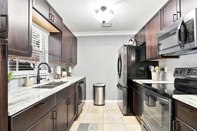 1206 TULIPWOOD DRIVE, Seffner, FL 33584