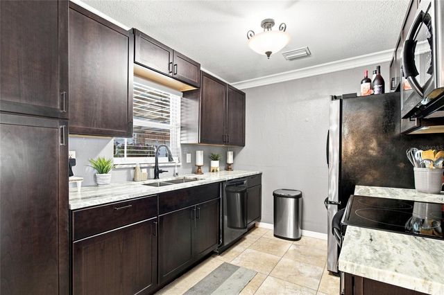 1206 TULIPWOOD DRIVE, Seffner, FL 33584