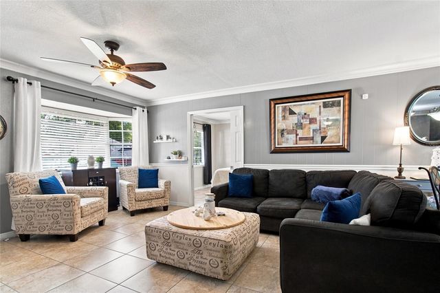 1206 TULIPWOOD DRIVE, Seffner, FL 33584