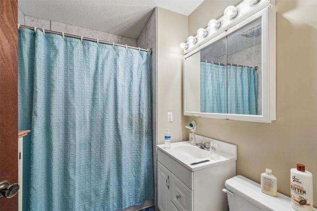 1831 Fuller Road 1, West Des Moines, IA 50265
