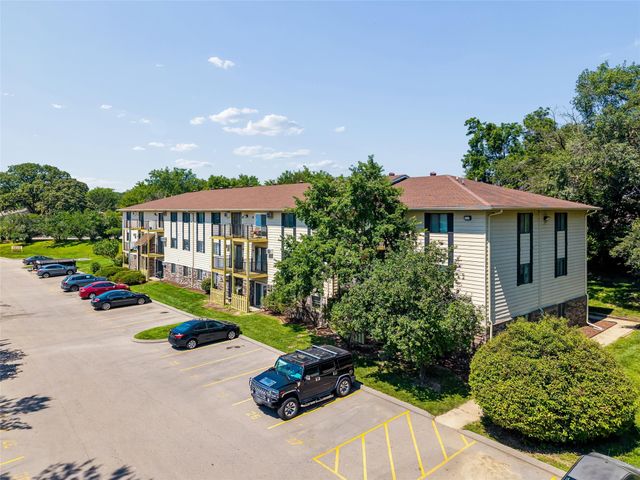 1831 Fuller Road 1, West Des Moines, IA 50265