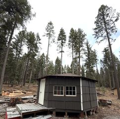 29511 Zollman Street, Klamath Falls, OR 97601