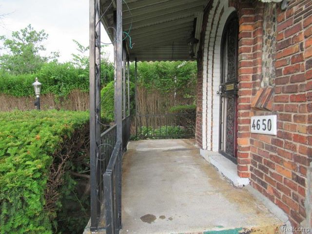 4650 Devonshire Road, Detroit, MI 48224