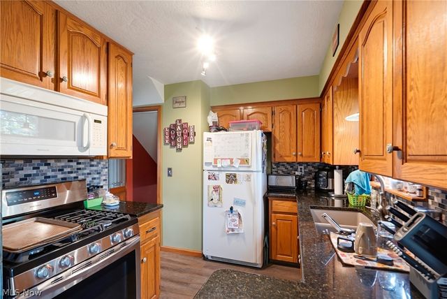 2630 Oakview Street NW, Massillon, OH 44646