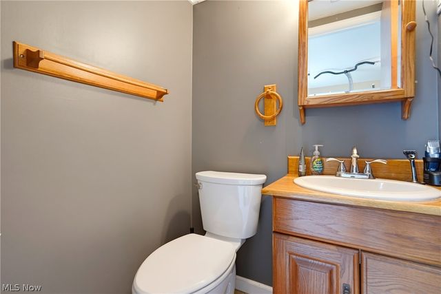 2630 Oakview Street NW, Massillon, OH 44646
