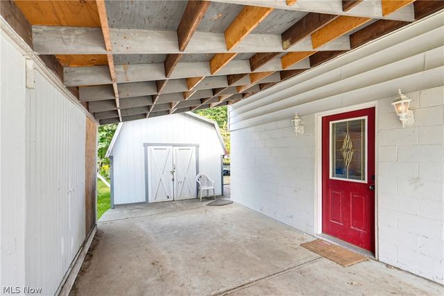 2630 Oakview Street NW, Massillon, OH 44646
