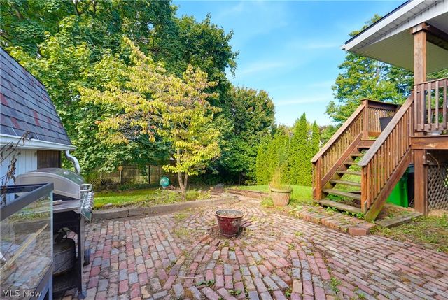 2630 Oakview Street NW, Massillon, OH 44646