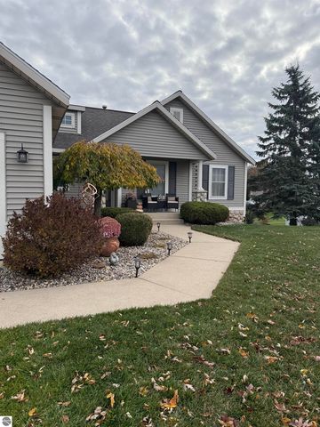 7932 Westside Drive, Hudsonville, MI 49426