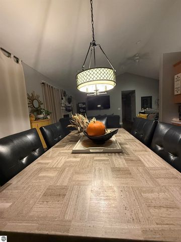 7932 Westside Drive, Hudsonville, MI 49426