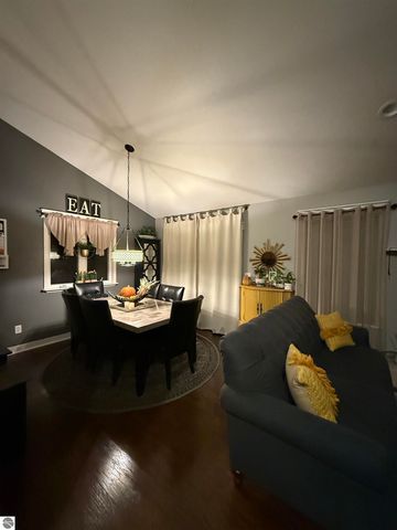 7932 Westside Drive, Hudsonville, MI 49426