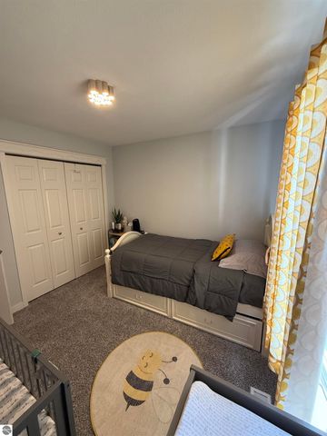 7932 Westside Drive, Hudsonville, MI 49426