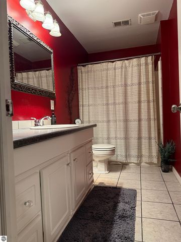 7932 Westside Drive, Hudsonville, MI 49426