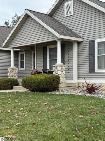 7932 Westside Drive, Hudsonville, MI 49426