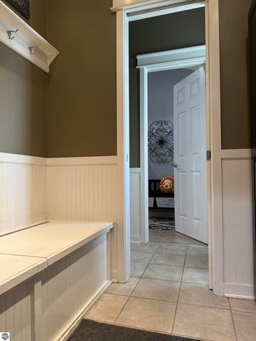 7932 Westside Drive, Hudsonville, MI 49426