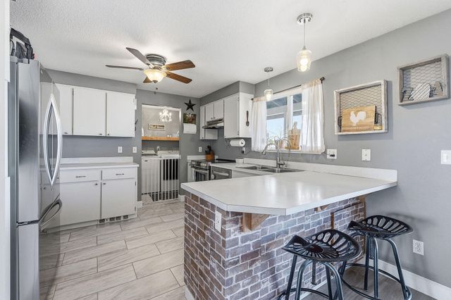 6600 SW Frazier Drive, Culver, OR 97734