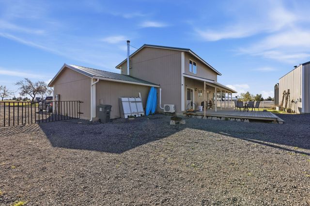 6600 SW Frazier Drive, Culver, OR 97734