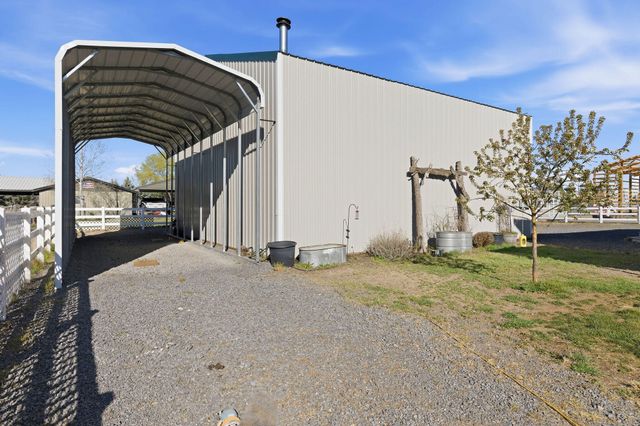 6600 SW Frazier Drive, Culver, OR 97734