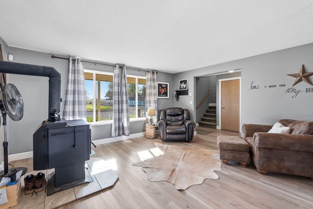 6600 SW Frazier Drive, Culver, OR 97734