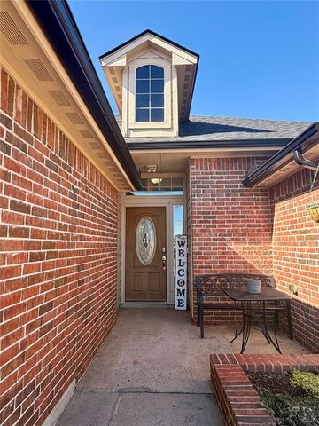 10017 SW 23rd Street, Yukon, OK 73099