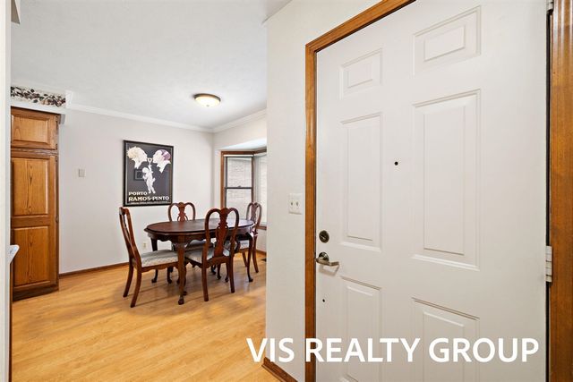 72 Skyline Circle, Grand Rapids, MI 49504