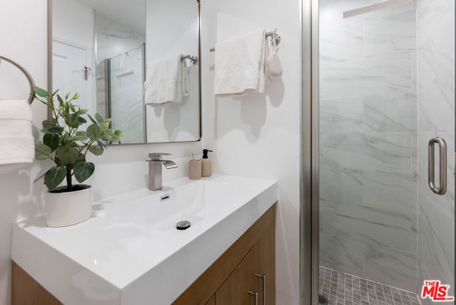 1831 Prosser Avenue 307, Los Angeles, CA 90025